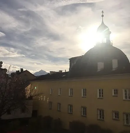 Mischa אינסברוק